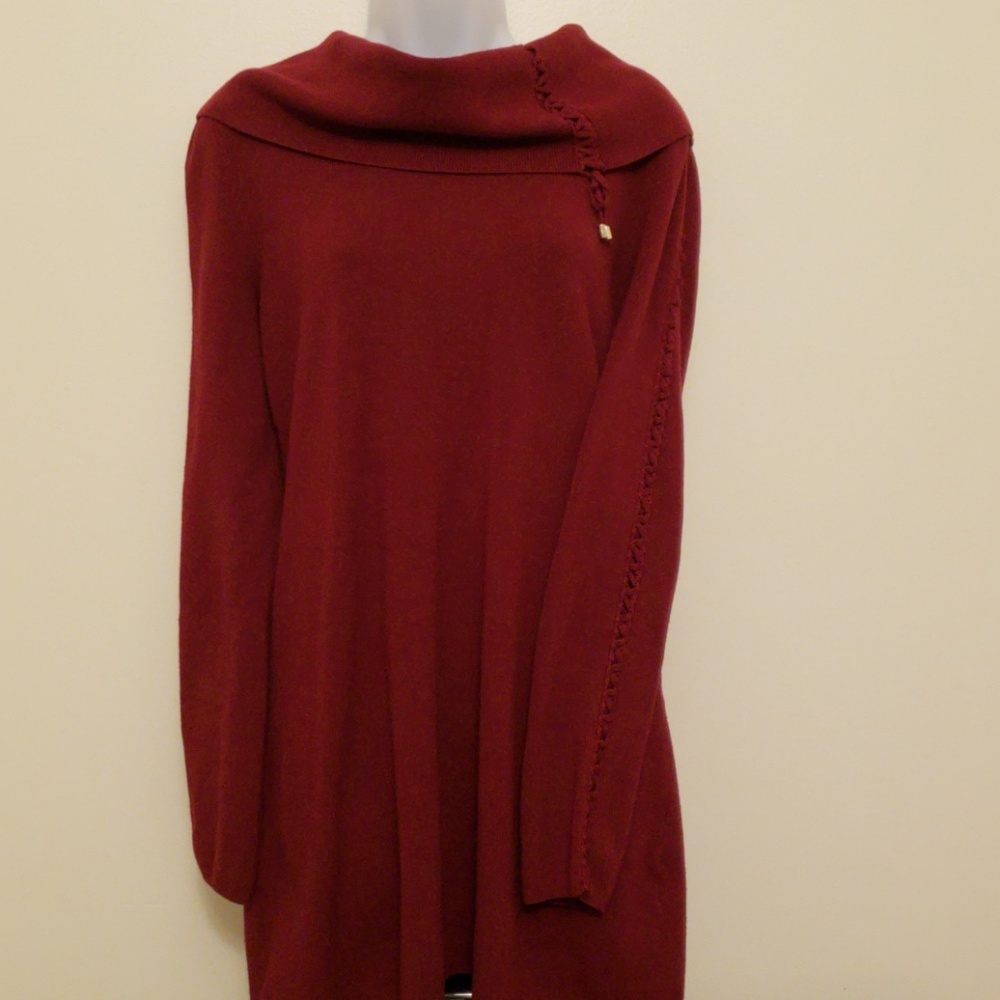 White house Black market Sweater